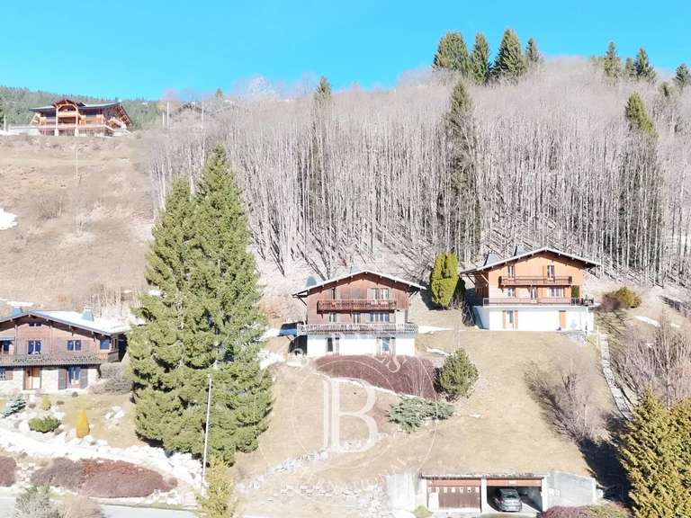 Chalet Les Gets - 5 bedrooms - 151m²