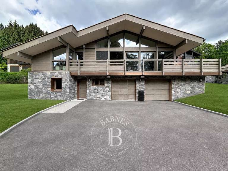 Chalet Les Gets - 4 bedrooms - 153m²