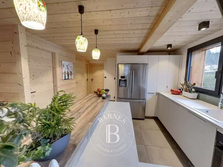 Chalet Les Gets - 5 bedrooms - 159m²