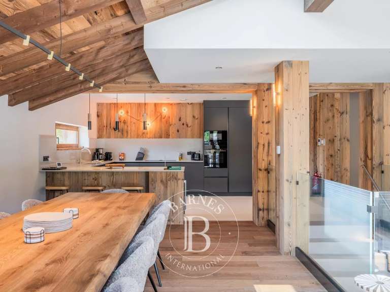 Chalet Les Gets - 5 bedrooms - 409m²
