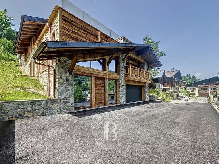 Chalet Les Gets - 5 bedrooms - 409m²