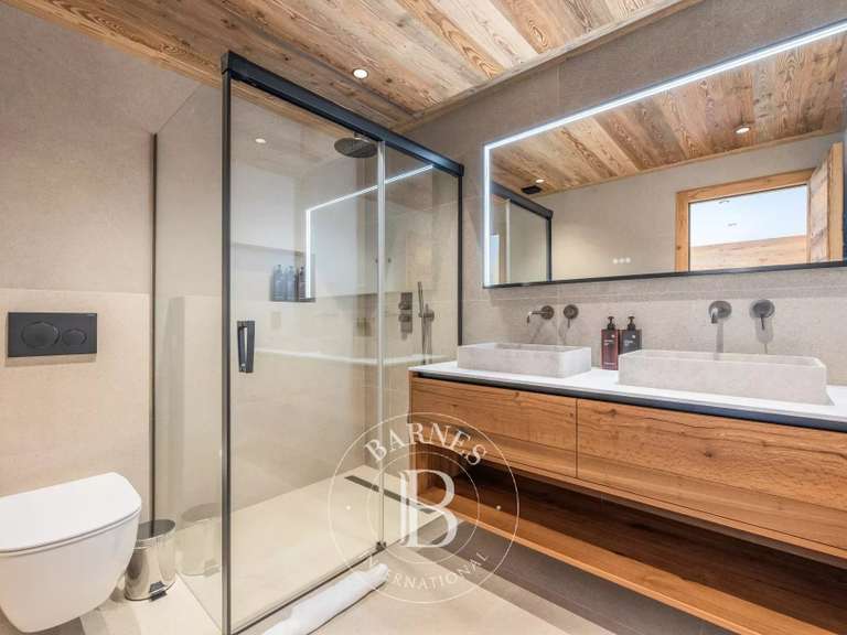 Chalet Les Gets - 5 bedrooms - 409m²