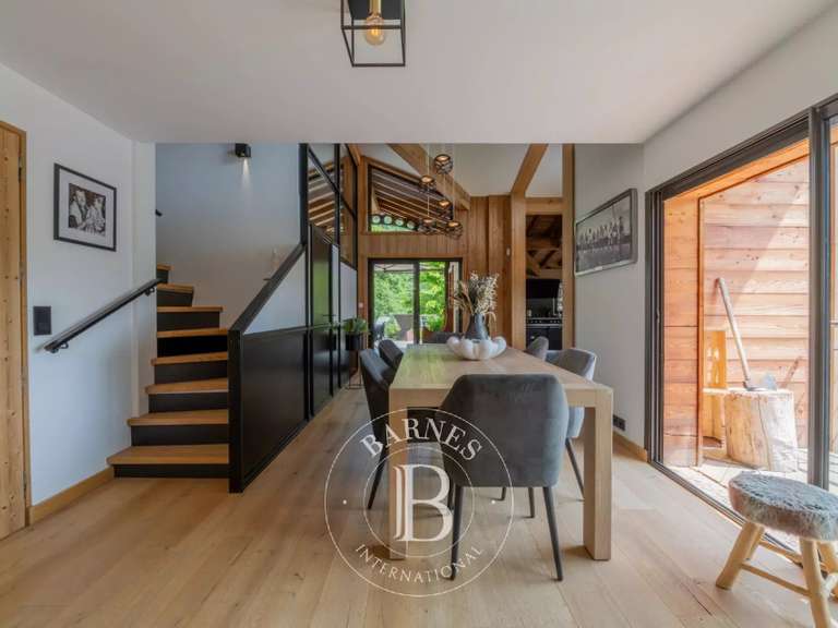 Maison Les Gets - 4 chambres - 207m²