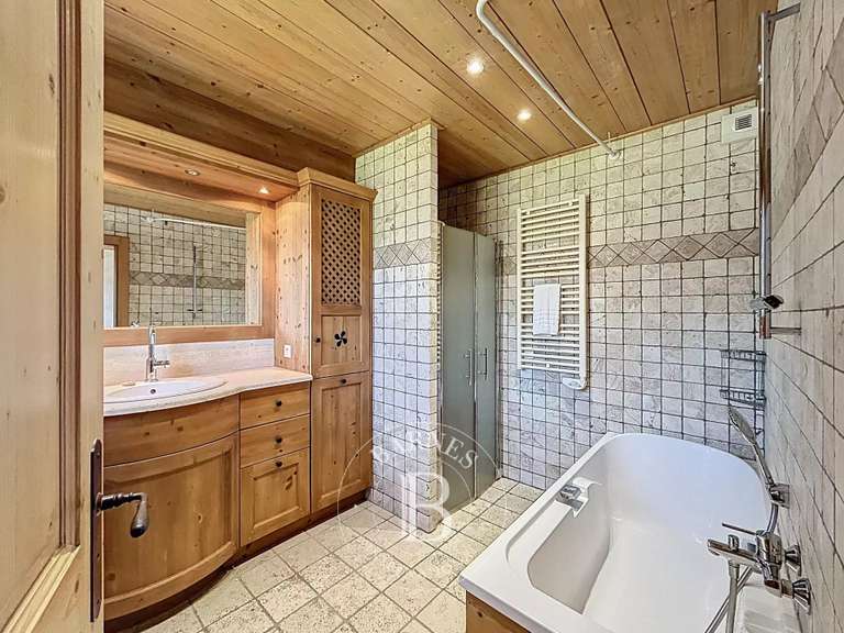 Maison Les Gets - 15 chambres - 776m²