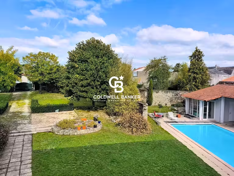 Maison Les Herbiers - 7 chambres - 520m²