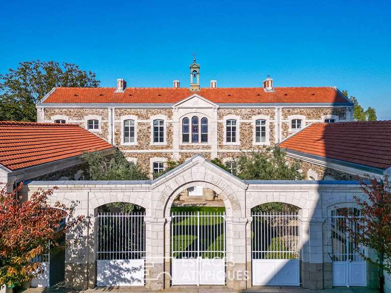 Maison Les Herbiers - 14 chambres