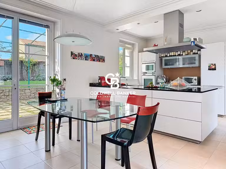 Maison Les Herbiers - 7 chambres - 520m²