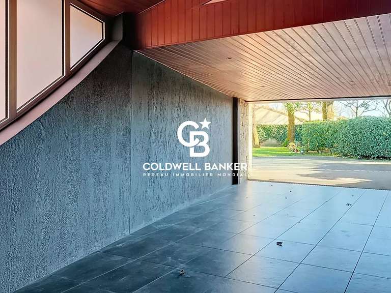 Maison Les Herbiers - 4 chambres - 315m²