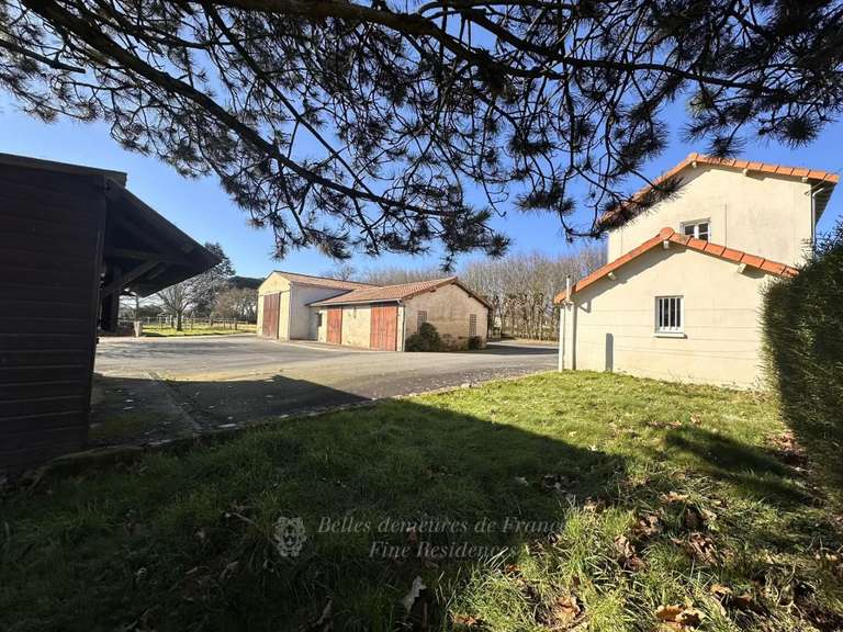 Manoir Les Herbiers - 7 chambres - 380m²