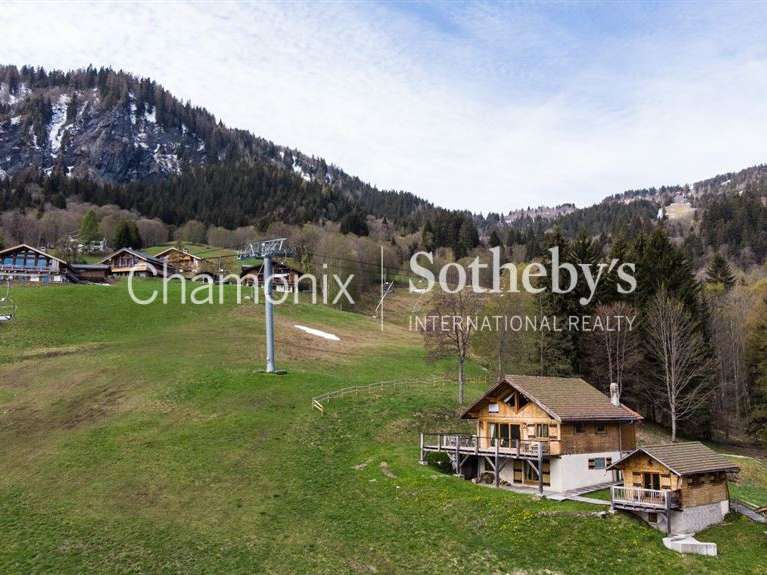Chalet Les Houches - 5 bedrooms - 152m²