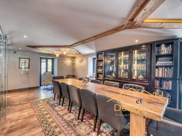 Maison Les Houches - 5 chambres - 261m²