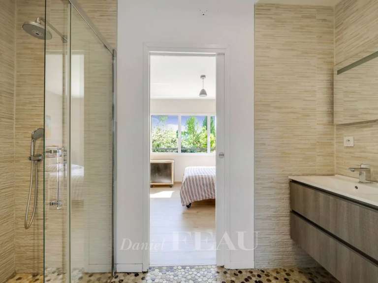 Maison Les Loges-en-Josas - 4 chambres - 202m²