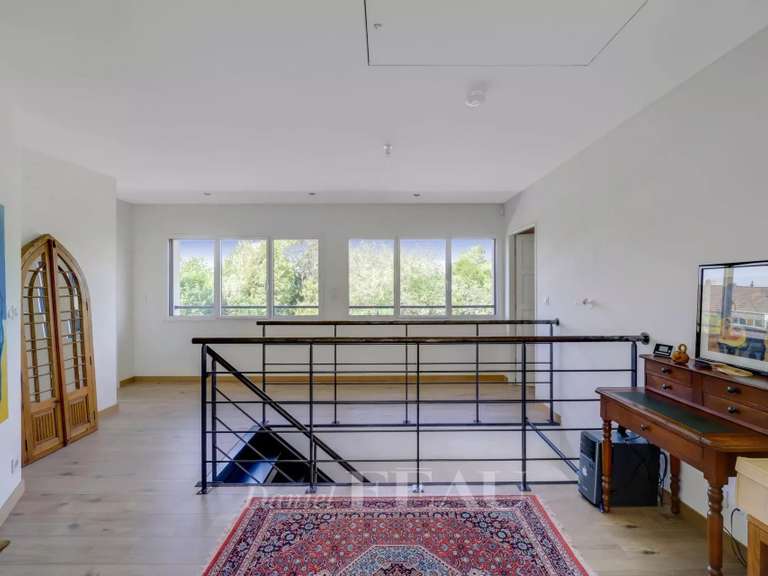 Maison Les Loges-en-Josas - 4 chambres - 202m²