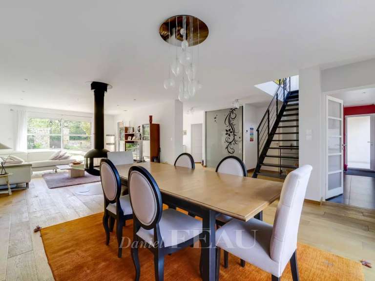Maison Les Loges-en-Josas - 4 chambres - 202m²