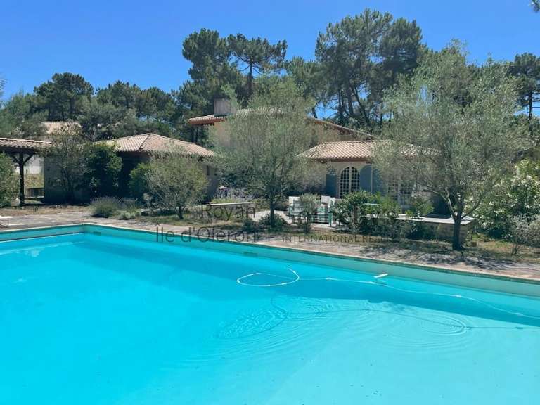 Maison Les Mathes - 5 chambres - 220m²