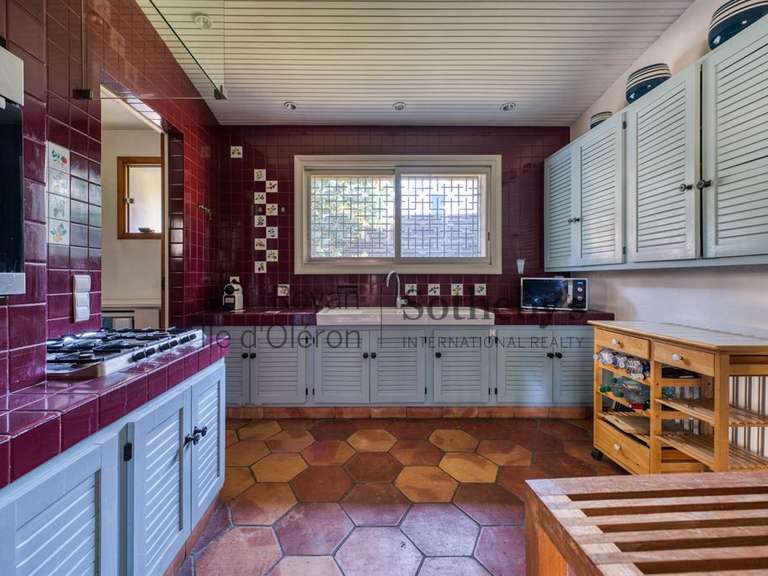 Maison Les Mathes - 5 chambres - 220m²