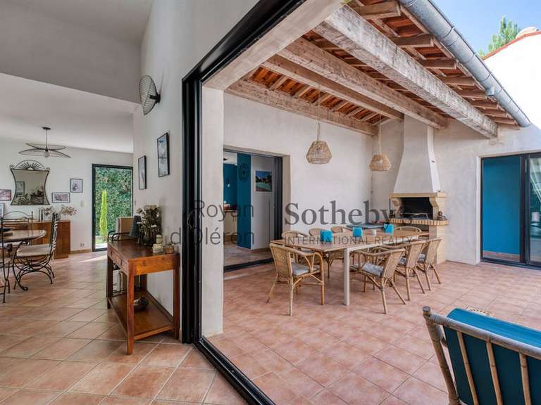 House Les Mathes - 5 bedrooms - 137m²
