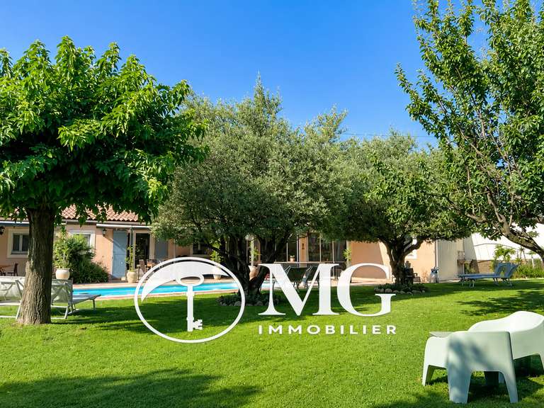 Maison Les Mées - 7 chambres - 317m²