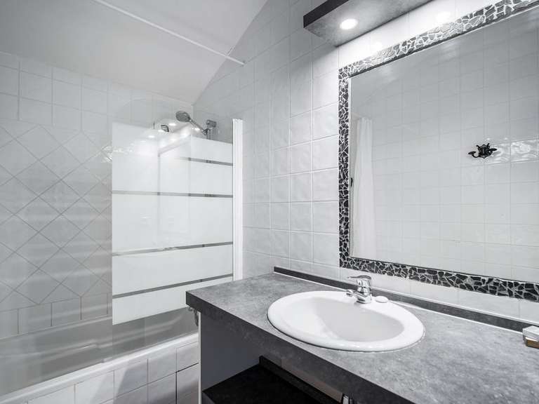 Appartement Les menuires - 5 chambres - 157m²