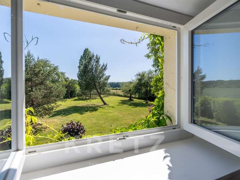 Maison Les Mesnuls - 4 chambres - 195m²