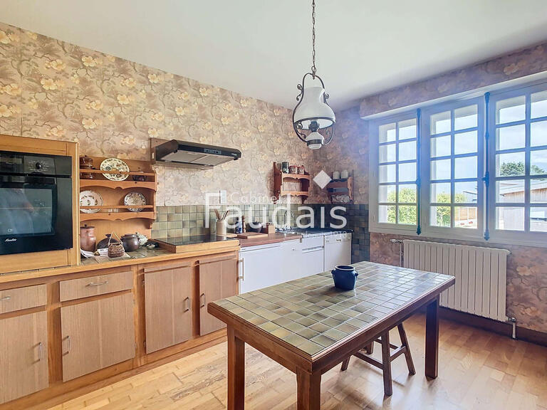 House Les Moitiers-d'Allonne - 5 bedrooms