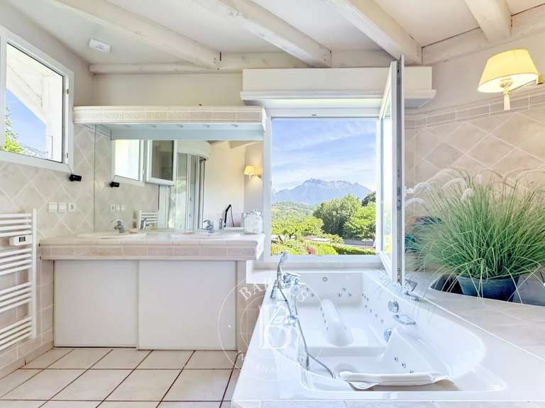 Maison Les Mollettes - 4 chambres - 206m²
