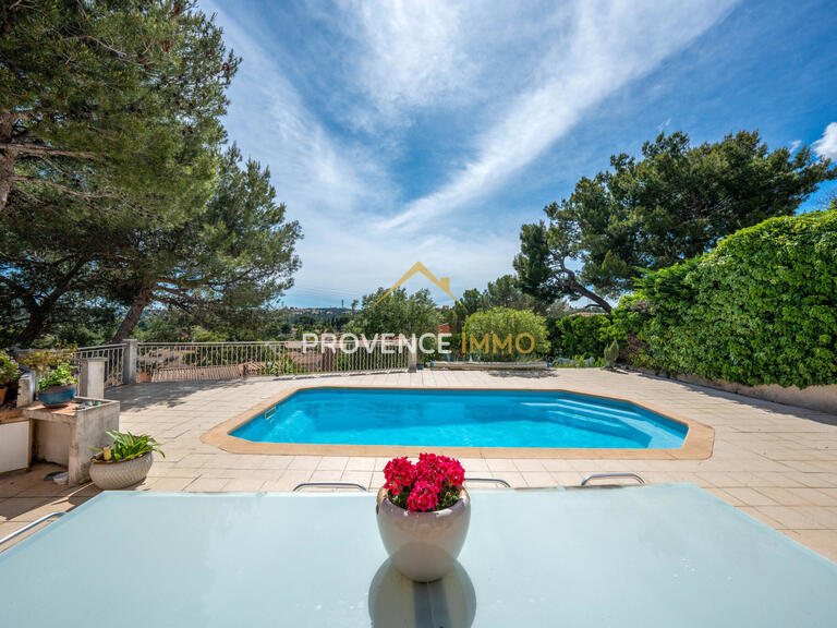 Maison Les Pennes-Mirabeau - 3 chambres - 150m²