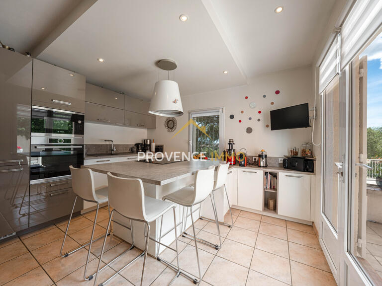 Maison Les Pennes-Mirabeau - 3 chambres - 150m²