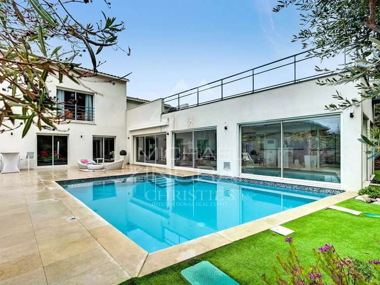 Maison Les Pennes-Mirabeau - 4 chambres - 500m²