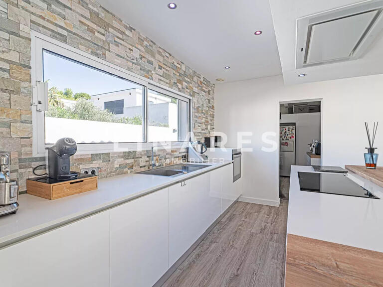 House Les Pennes-Mirabeau - 4 bedrooms - 158m²