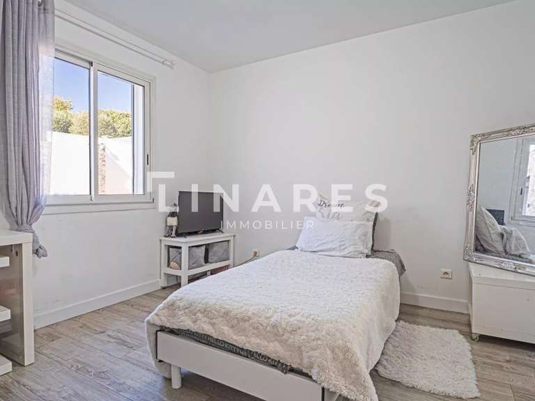 Maison Les Pennes-Mirabeau - 4 chambres - 158m²