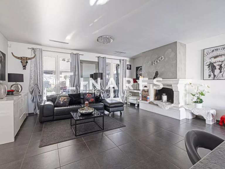 Maison Les Pennes-Mirabeau - 3 chambres - 150m²