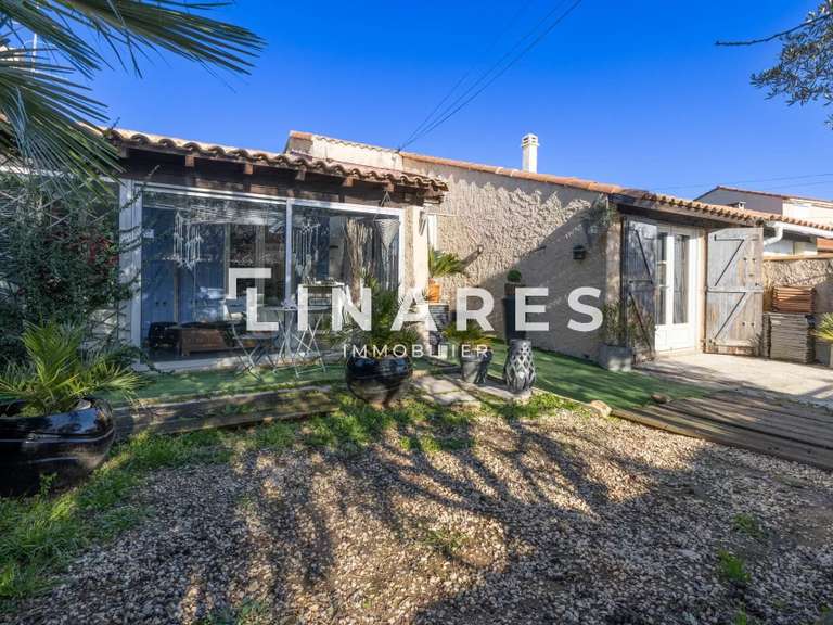 Maison Les Pennes-Mirabeau - 3 chambres - 150m²