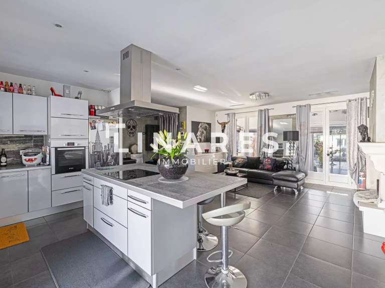 Maison Les Pennes-Mirabeau - 3 chambres - 150m²