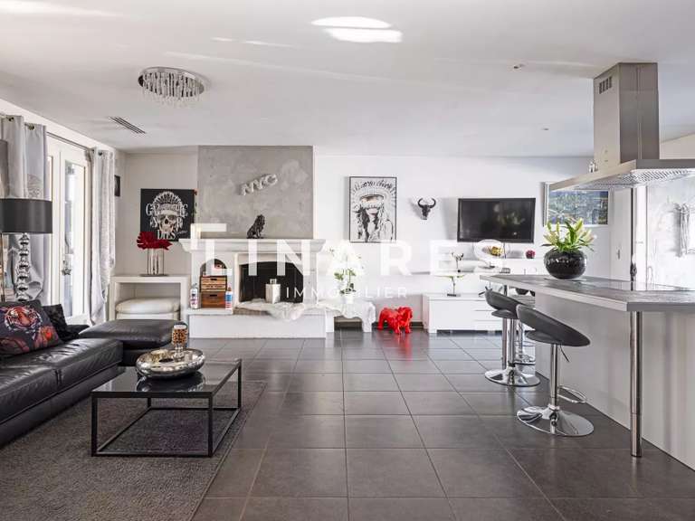 Maison Les Pennes-Mirabeau - 3 chambres - 150m²