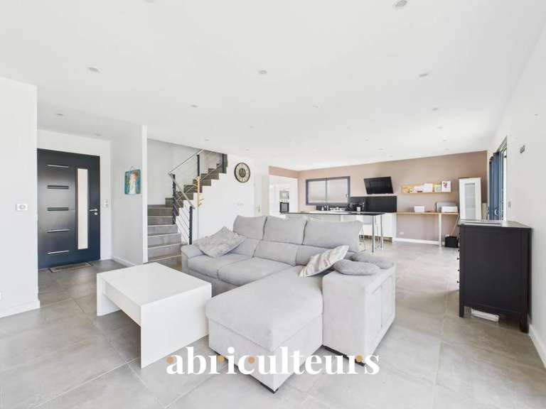 Maison Les Pennes-Mirabeau - 3 chambres - 131m²