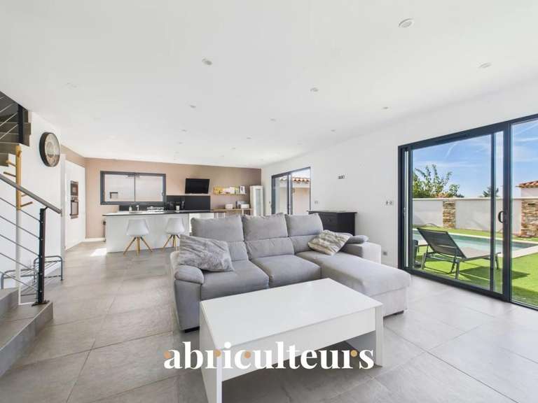 Maison Les Pennes-Mirabeau - 3 chambres - 131m²