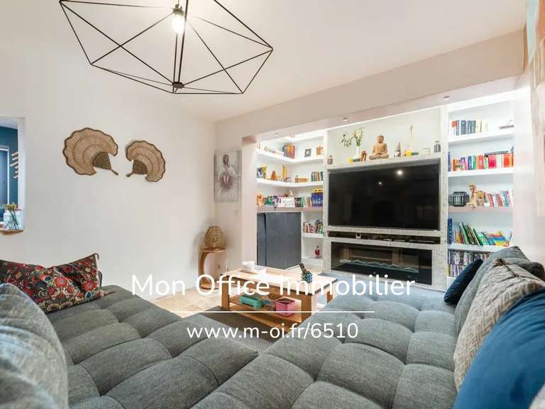 Maison Les Pennes-Mirabeau - 5 chambres - 210m²