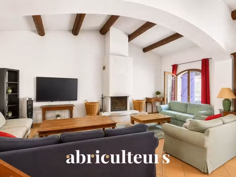 Maison Les Pennes-Mirabeau - 5 chambres - 230m²