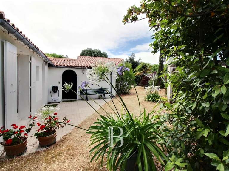 Maison Les Portes-en-Ré - 5 chambres - 145m²