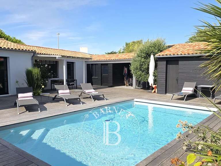 Maison Les Portes-en-Ré - 6 chambres - 190m²