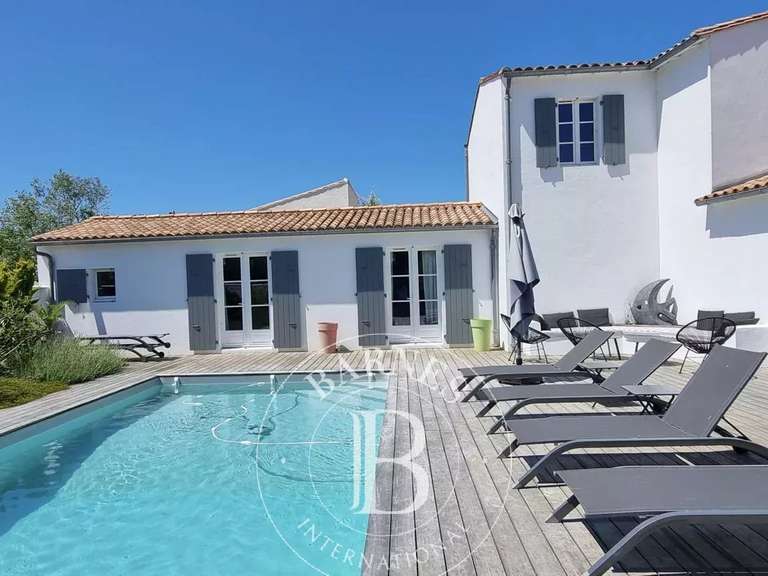 Maison Les Portes-en-Ré - 6 chambres - 190m²