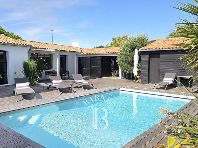 Maison Les Portes-en-Ré - 6 chambres - 190m²