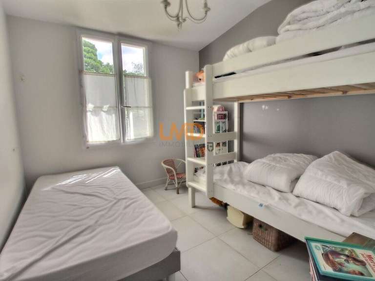 Maison Les Portes-en-Ré - 6 chambres - 216m²