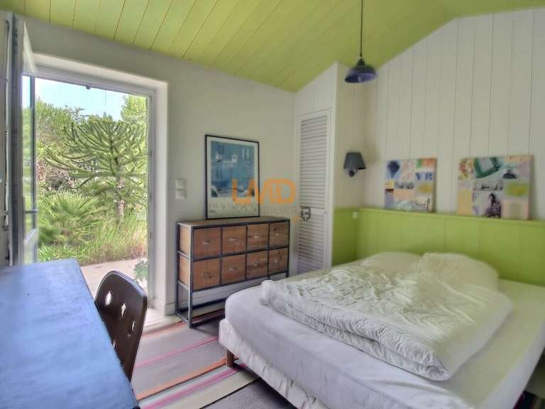 Maison Les Portes-en-Ré - 6 chambres - 216m²