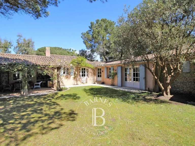 Maison Les Portes-en-Ré - 3 chambres - 282m²