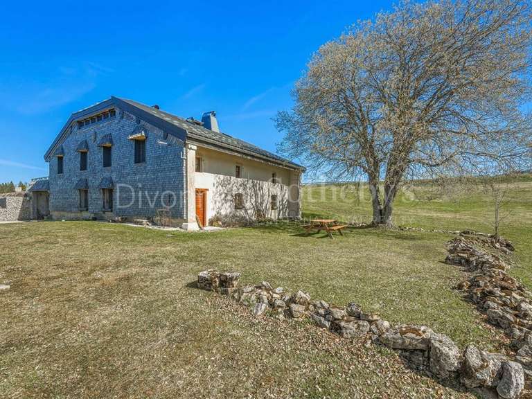 Maison Les Rousses - 3 chambres - 280m²