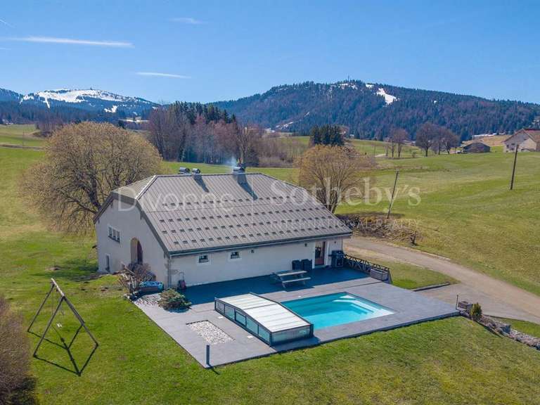 Maison Les Rousses - 3 chambres - 280m²