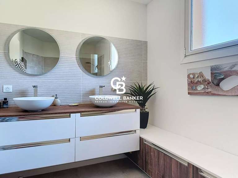 Appartement Les Sables-d'Olonne - 2 chambres - 77m²