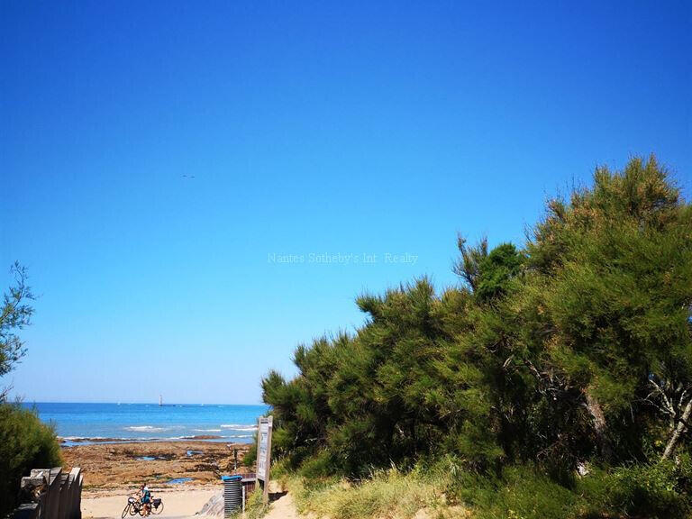 Sale House Les Sables-d'Olonne - 4 bedrooms